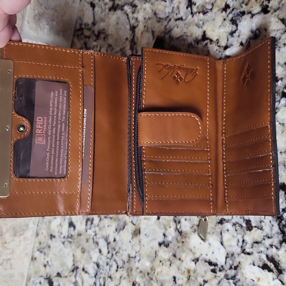 Patricia Nash Tropical Dreams Wallet - Picture 7 of 10